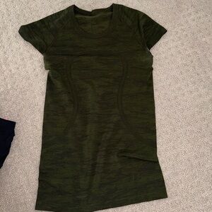 Lululemon swiftly tech